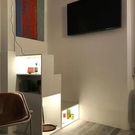 Studio 18 Mailand